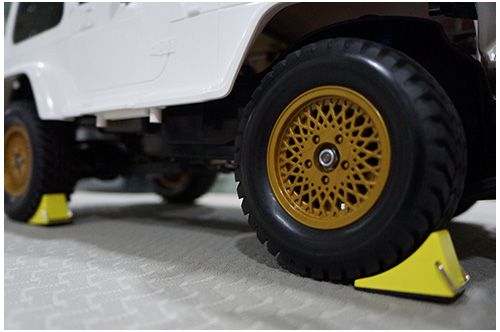 Yeah Racing YA-0383 1:10 Bremsklötze gelb (2) Detail 2 Yeah Racing YA-0383 Detail 2