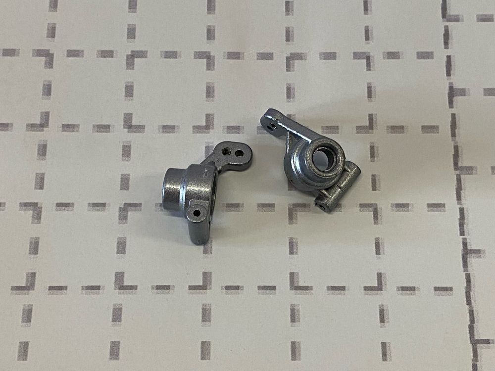 df Models 7476 Metall Radträger hinten Z-06/B-06 (2) df Models 7476