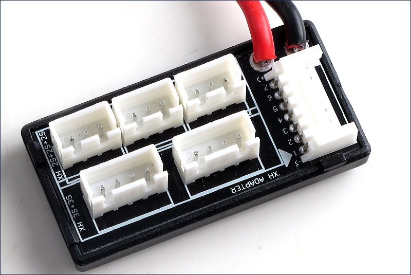 Hype 082-6032 Multicharge Adpater 3x2s-2x3s XH Detail 1 Hype 082-6032 Detail 1