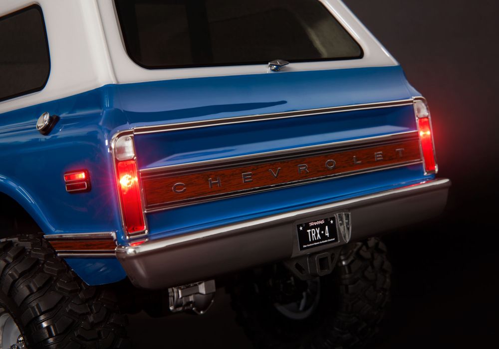 Traxxas 8090X TRX-4 1969/1972 Chevrolet Blazer Pro Scale LED Light Set Detail 3 Traxxas 8090X Detail 3