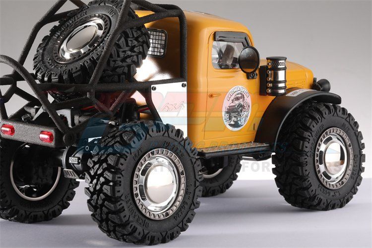GPM TRX4MZSP25BBK 1.33" Crawler-Reifen 64x24mm (4) Detail 2 GPM TRX4MZSP25BBK Detail 2