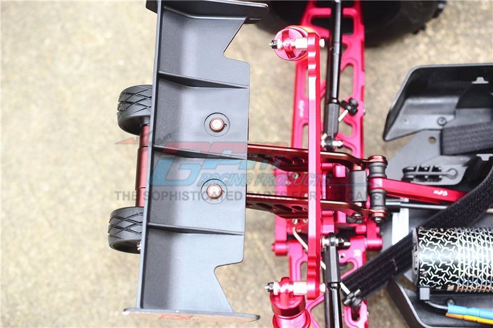 GPM MAO040RBK Kraton Alu.-Flügelhalter/-Wheeliebar schwarz Detail 2 GPM MAO040RBK Detail 2
