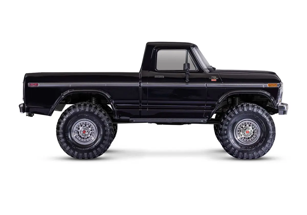 Traxxas 92144-4-BLK Detail 2 
