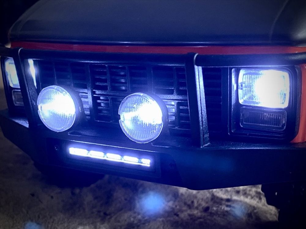 Absima 1010116 Rock Van Spot Light Set - PRO Crawler 1:18 Detail 2 Absima 1010116 Detail 2